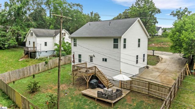 415 Poole Street, Woodruff, SC 29388
