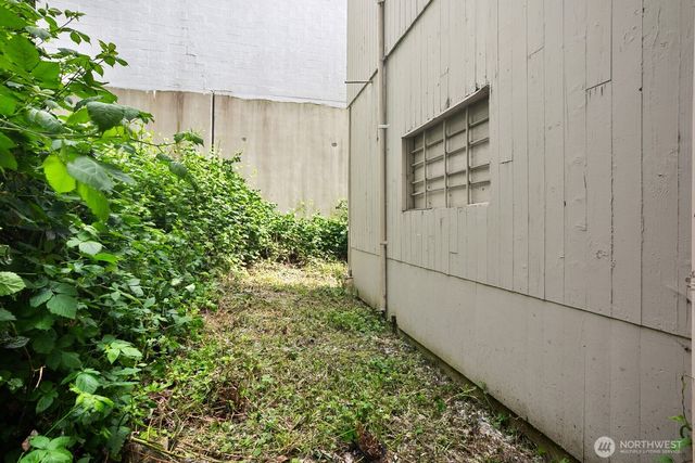 9432 Rainier Avenue S, Seattle, WA 98118