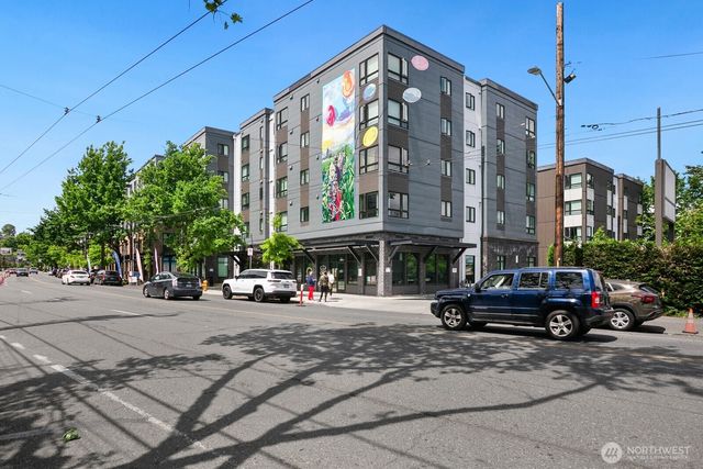 9432 Rainier Avenue S, Seattle, WA 98118