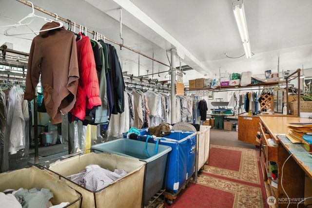 9432 Rainier Avenue S, Seattle, WA 98118
