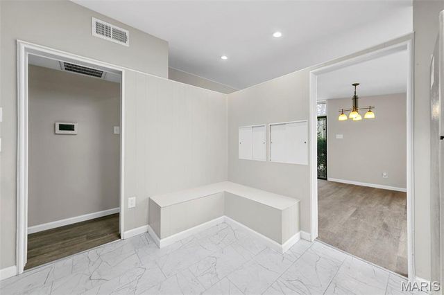 750 Saint Anthony Lane, St Louis, MO 63033