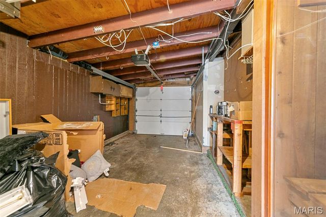 750 Saint Anthony Lane, St Louis, MO 63033