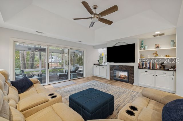 9 Full Sweep, Hilton Head Island, SC 29928