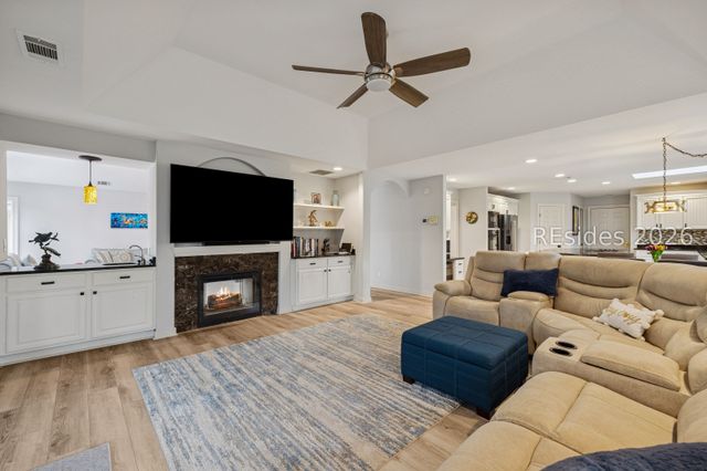 9 Full Sweep, Hilton Head Island, SC 29928