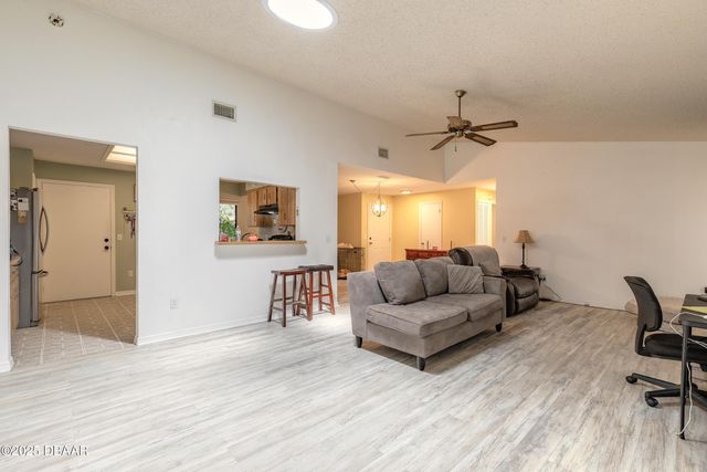 5571 Mossy Oak Lane, Port Orange, FL 32127