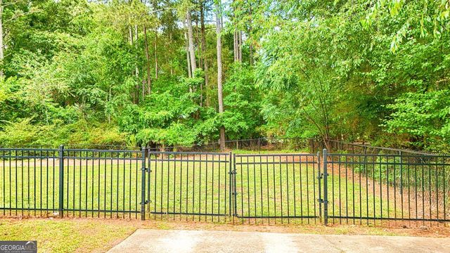 29 Eric Way, Bogart, GA 30622
