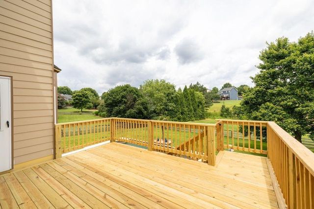 8965 Creekstone Place, Gainesville, GA 30506