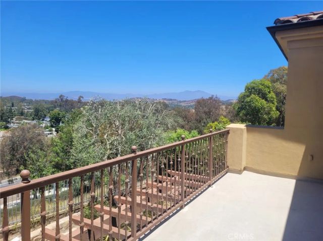 55 Valley, Irvine, CA 92603