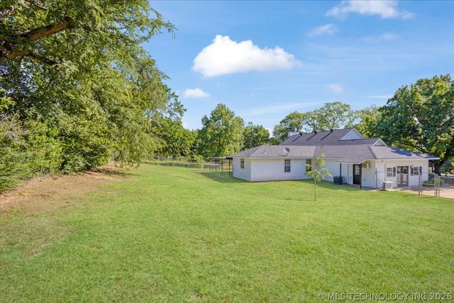 17843 Bridgeview Road, Madill, OK 73446