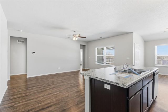 21844 Franklin Street, Spring Hill, KS 66083