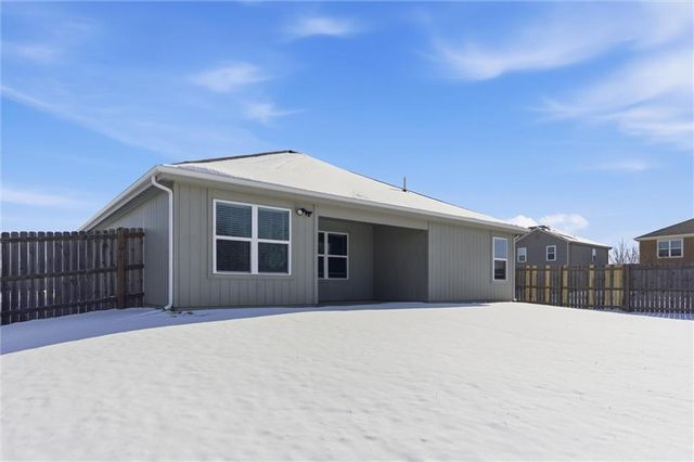 21844 Franklin Street, Spring Hill, KS 66083