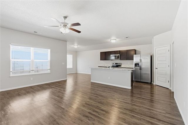 21844 Franklin Street, Spring Hill, KS 66083