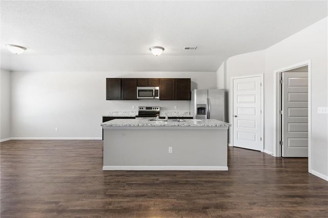 21844 Franklin Street, Spring Hill, KS 66083