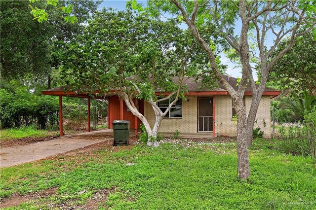 1104 S Chelo Drive, La Feria, TX 78559