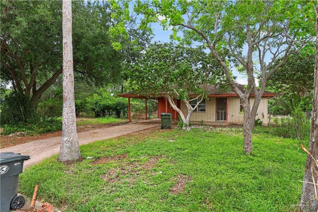 1104 S Chelo Drive, La Feria, TX 78559