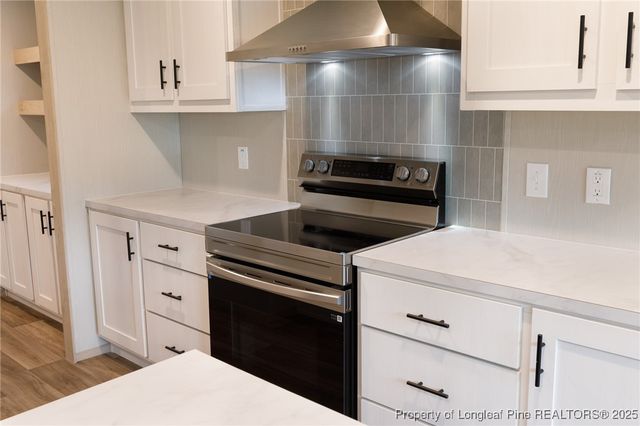 655 Edgegrove Circle, St Pauls, NC 28384