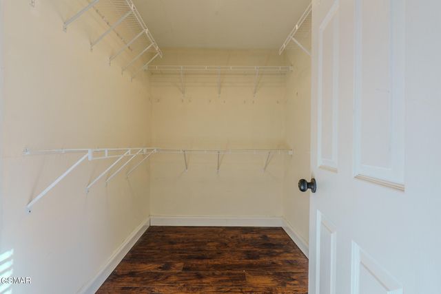 768 Harvest Meadows Drive, Kodak, TN 37764