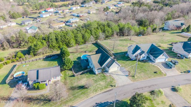 768 Harvest Meadows Drive, Kodak, TN 37764