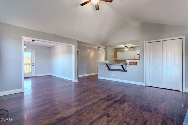 768 Harvest Meadows Drive, Kodak, TN 37764