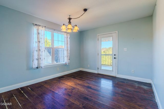 768 Harvest Meadows Drive, Kodak, TN 37764