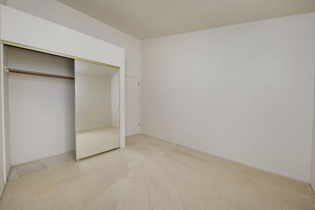 2109 Alta Sierra St, Stockton, CA 95206