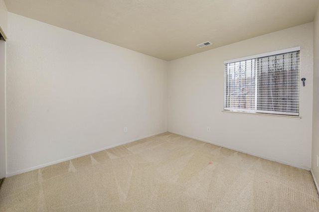 2109 Alta Sierra St, Stockton, CA 95206