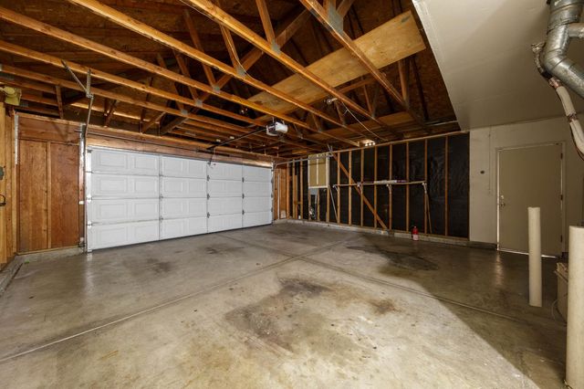 2109 Alta Sierra St, Stockton, CA 95206