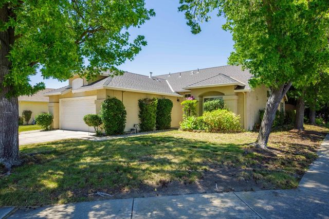 2109 Alta Sierra St, Stockton, CA 95206