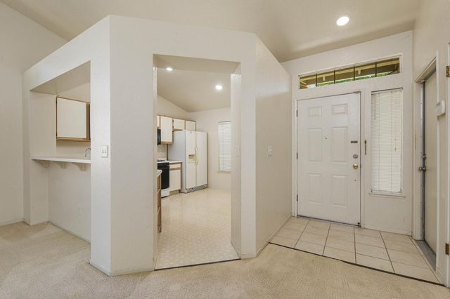 2109 Alta Sierra St, Stockton, CA 95206