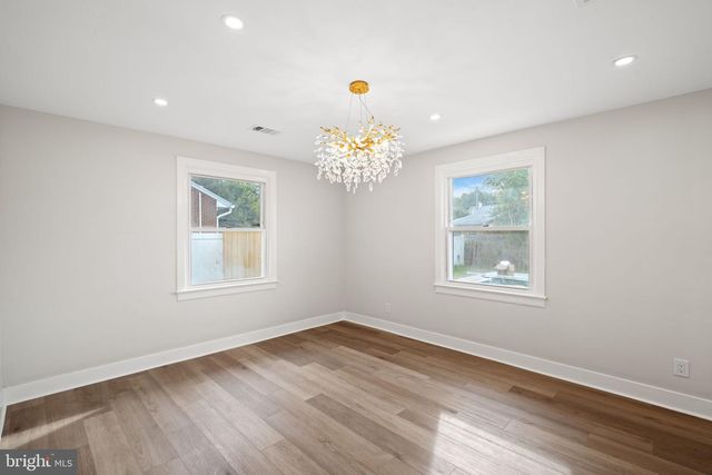 1381 DEUTZ AVE, Hamilton, NJ 08611