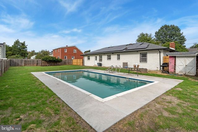 1381 DEUTZ AVE, Hamilton, NJ 08611
