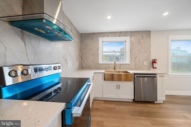1381 DEUTZ AVE, Hamilton, NJ 08611
