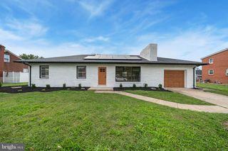 1381 DEUTZ AVE, Hamilton, NJ 08611