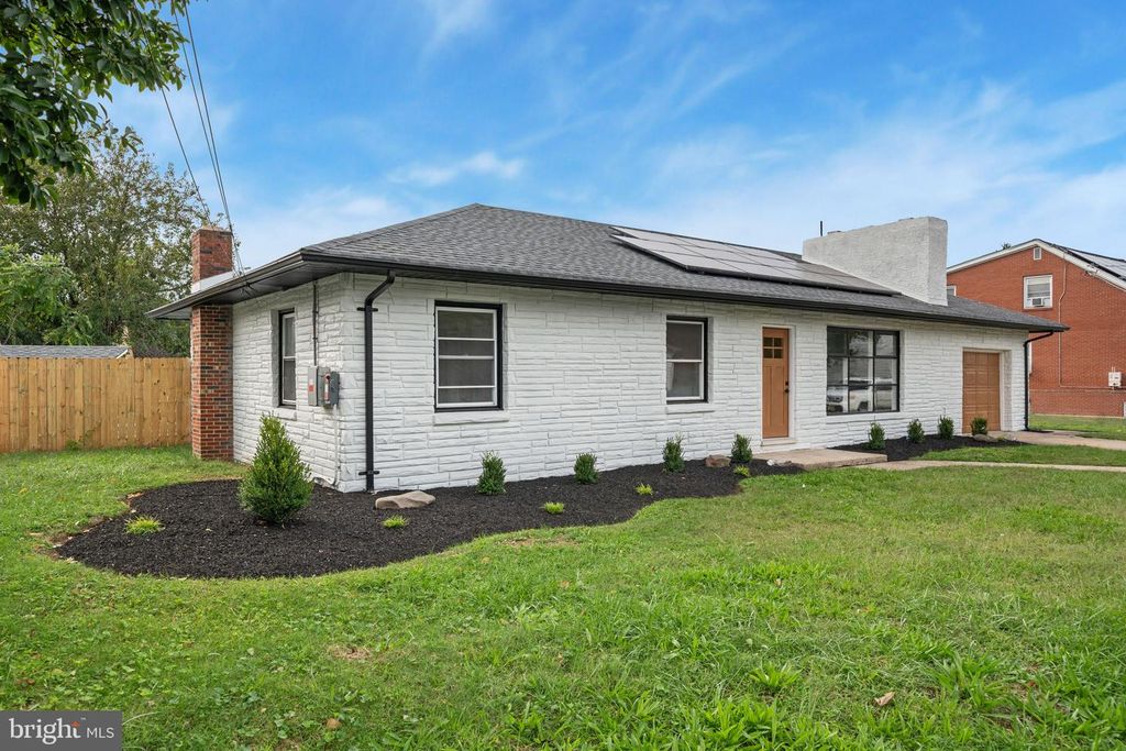 1381 DEUTZ AVE, Hamilton, NJ 08611 — photo 2