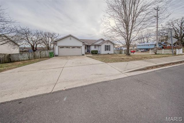 200 Brady Drive, Rolla, MO 65401