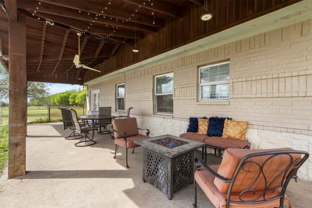 2210 N Sky Meadows Drive, Caddo Mills, TX 75135