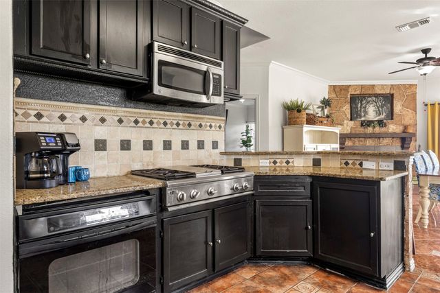 2210 N Sky Meadows Drive, Caddo Mills, TX 75135