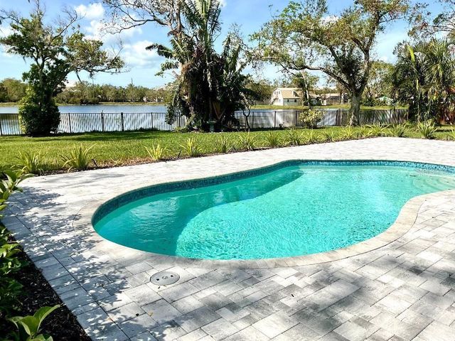 4230 SHADY OAKS COURT, Sarasota, FL 34233