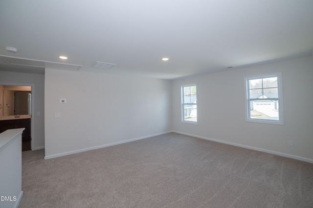 173 Jones Creek Lane, Lillington, NC 27546