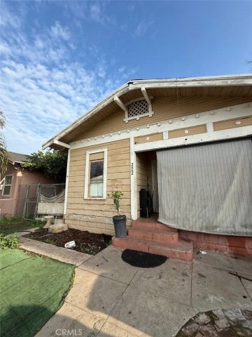 222 E Street, Fresno, CA 93706