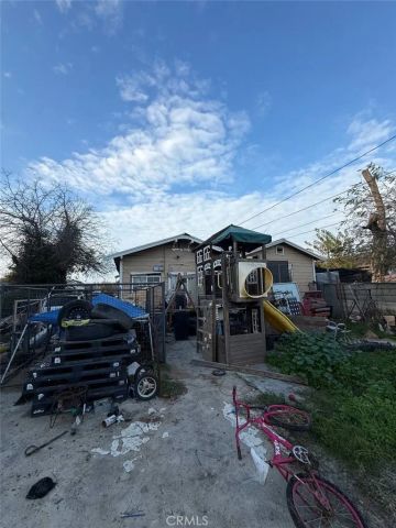 222 E Street, Fresno, CA 93706