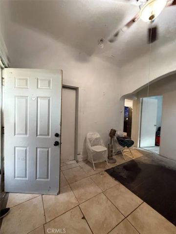 222 E Street, Fresno, CA 93706