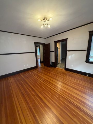 445 Washington Street 2, Newton, MA 02458