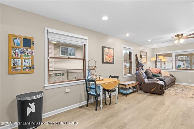 2610 Gary Avenue, Lansing, MI 48906