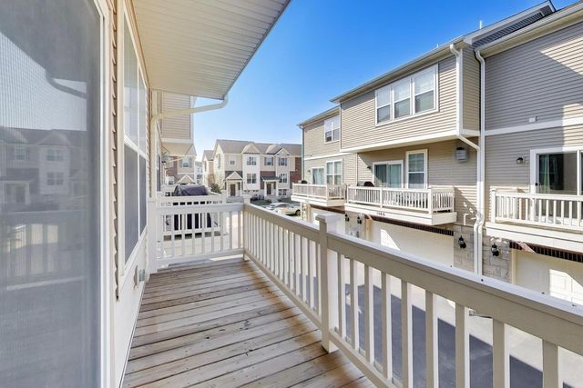 1174 Evergreen Avenue, Des Plaines, IL 60016