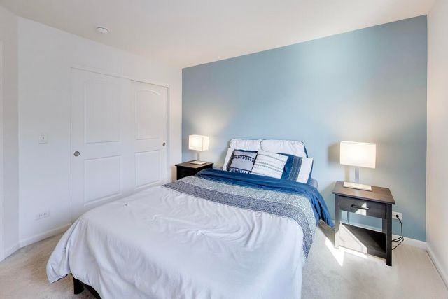 1174 Evergreen Avenue, Des Plaines, IL 60016