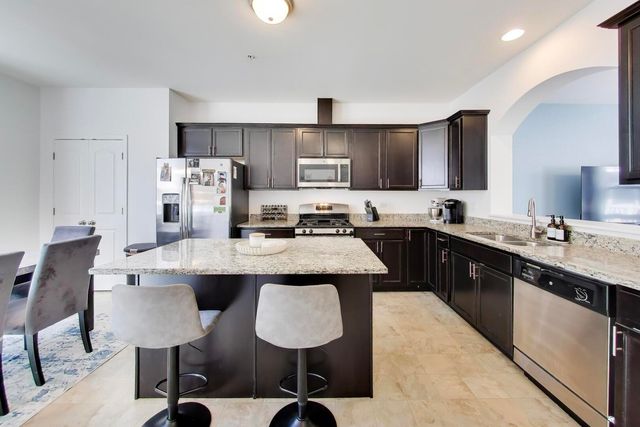 1174 Evergreen Avenue, Des Plaines, IL 60016