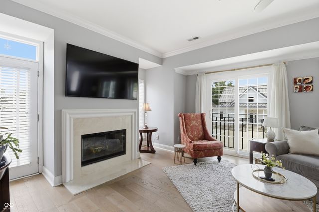 6536 Ferguson Street E, Indianapolis, IN 46220