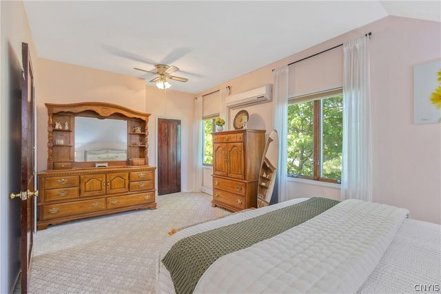 6176 Lakeshore Road, Cicero, NY 13039