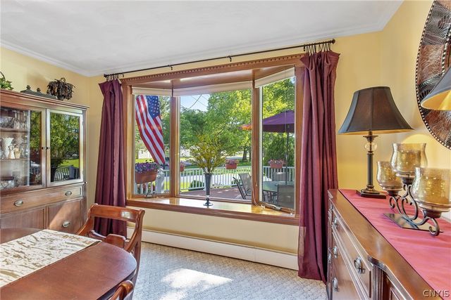6176 Lakeshore Road, Cicero, NY 13039